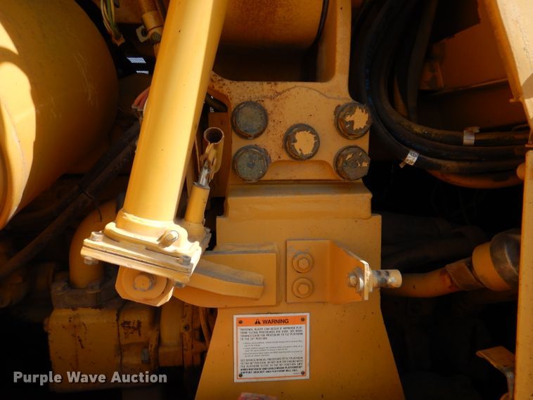 image for item DL4760 1998 Caterpillar 973  track loader