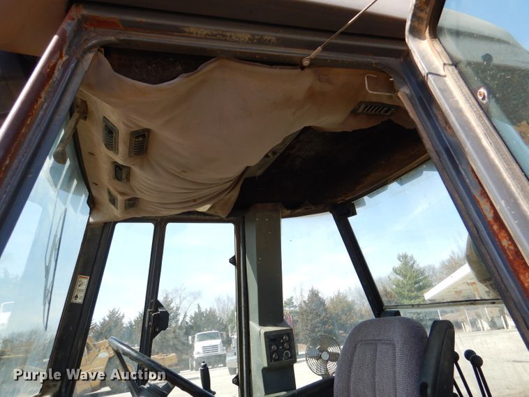 image for item DL4761 1995 Case 580 Super L  backhoe