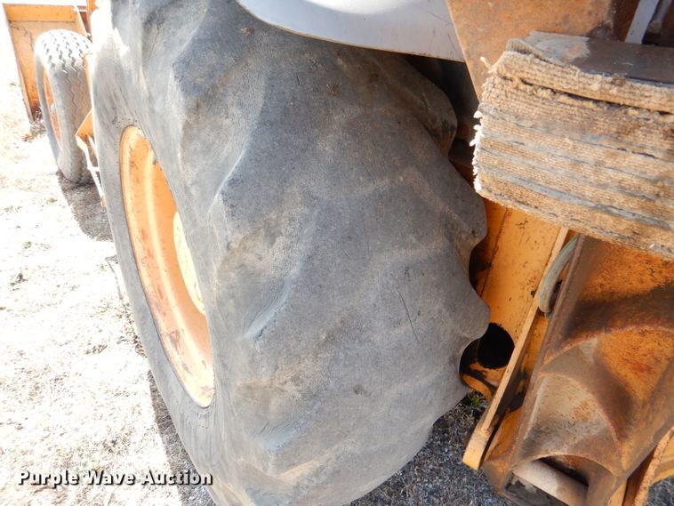 image for item DL4762 1997 Case 580 Super L  backhoe