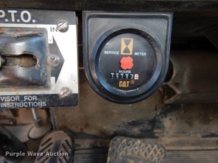 image for item DL4763 1992 Kenworth T400  fuel truck