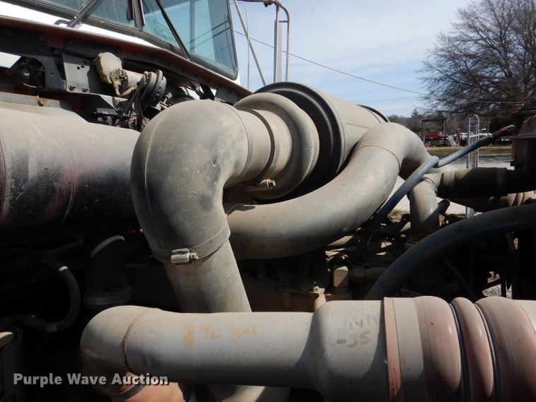 image for item DL4763 1992 Kenworth T400  fuel truck