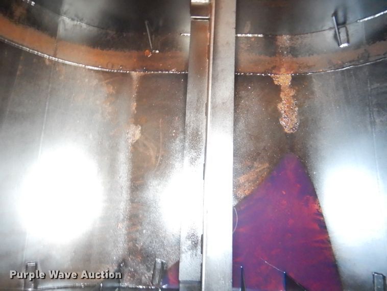 image for item DL4763 1992 Kenworth T400  fuel truck