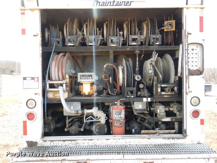 image for item DL4763 1992 Kenworth T400  fuel truck