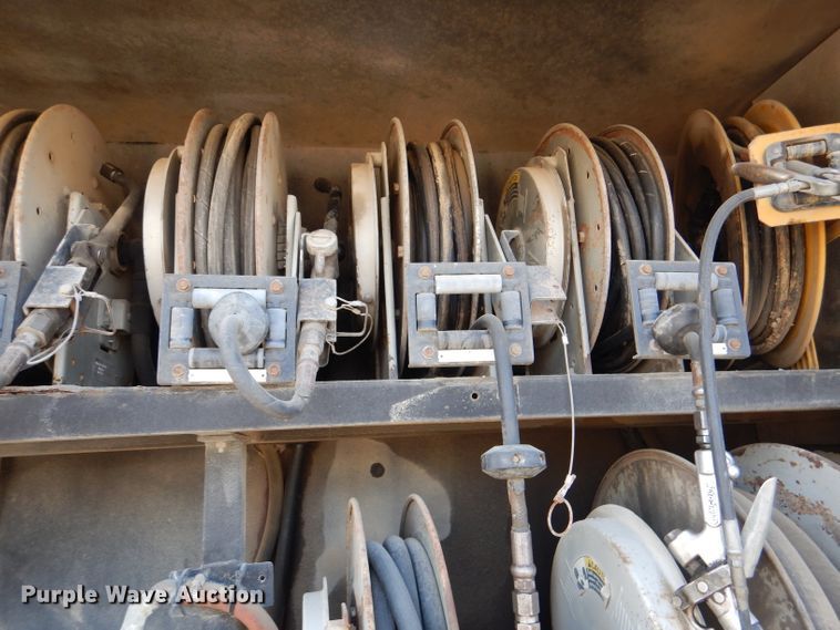 image for item DL4763 1992 Kenworth T400  fuel truck