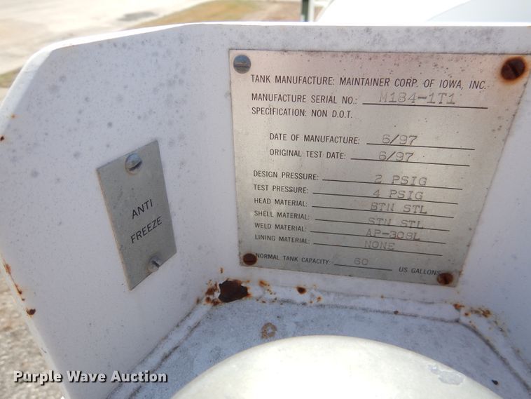 image for item DL4763 1992 Kenworth T400  fuel truck