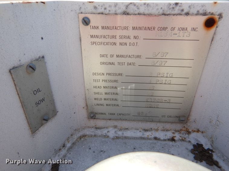 image for item DL4763 1992 Kenworth T400  fuel truck