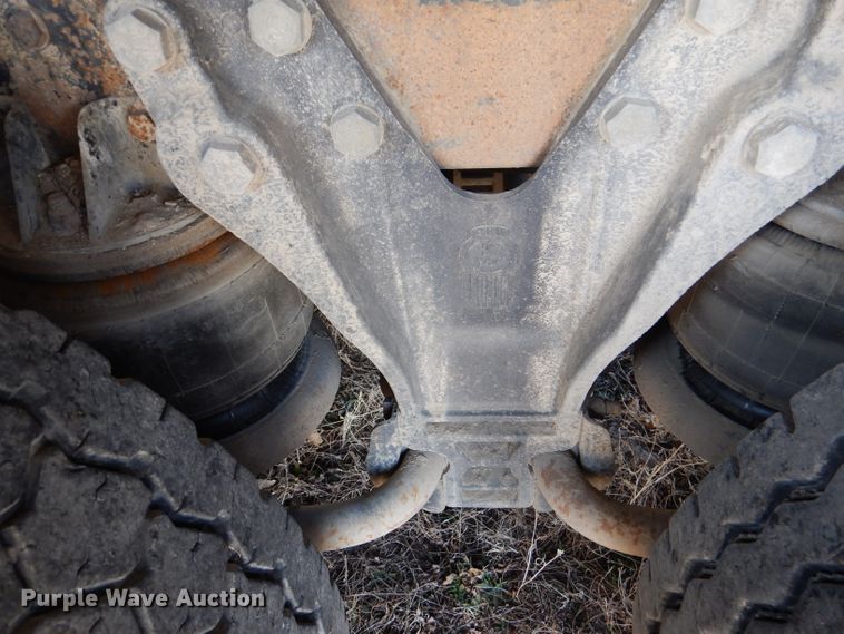 image for item DL4763 1992 Kenworth T400  fuel truck