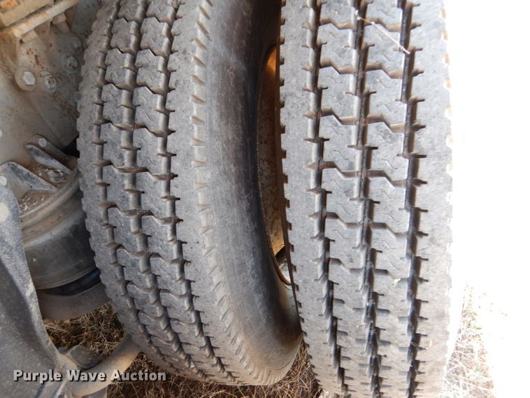 image for item DL4763 1992 Kenworth T400  fuel truck