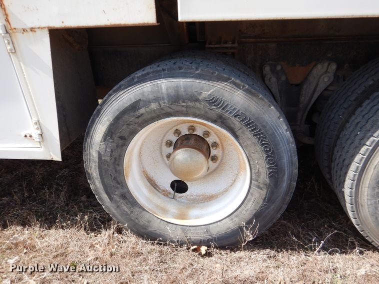 image for item DL4763 1992 Kenworth T400  fuel truck