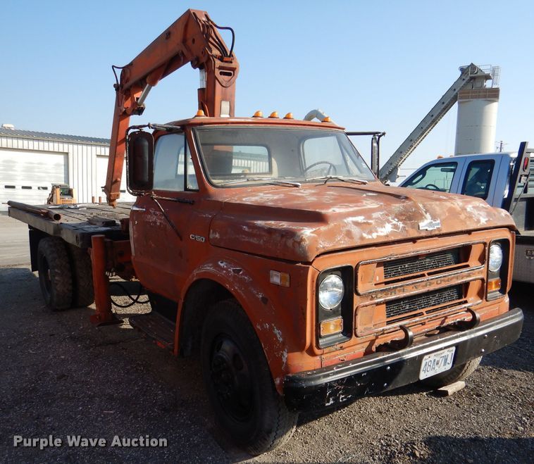 image for item DL4764 1972 Chevrolet C50  crane truck
