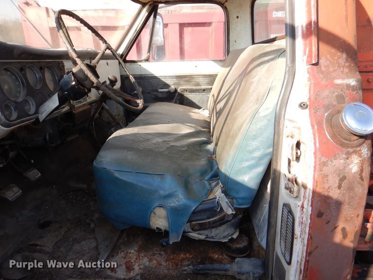 image for item DL4764 1972 Chevrolet C50  crane truck