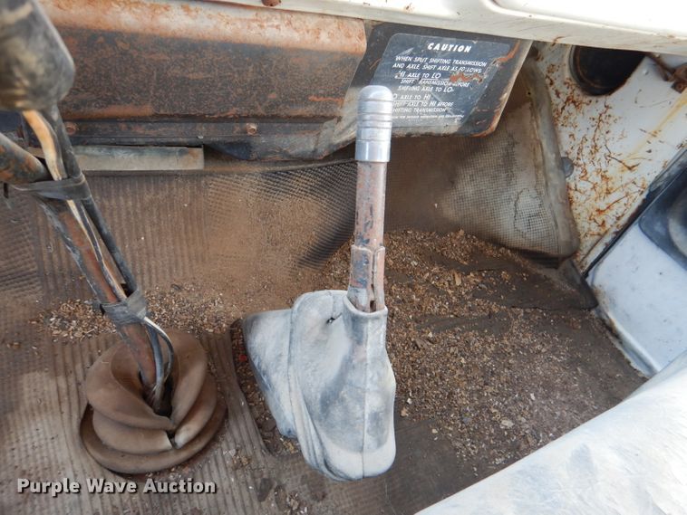 image for item DL4764 1972 Chevrolet C50  crane truck