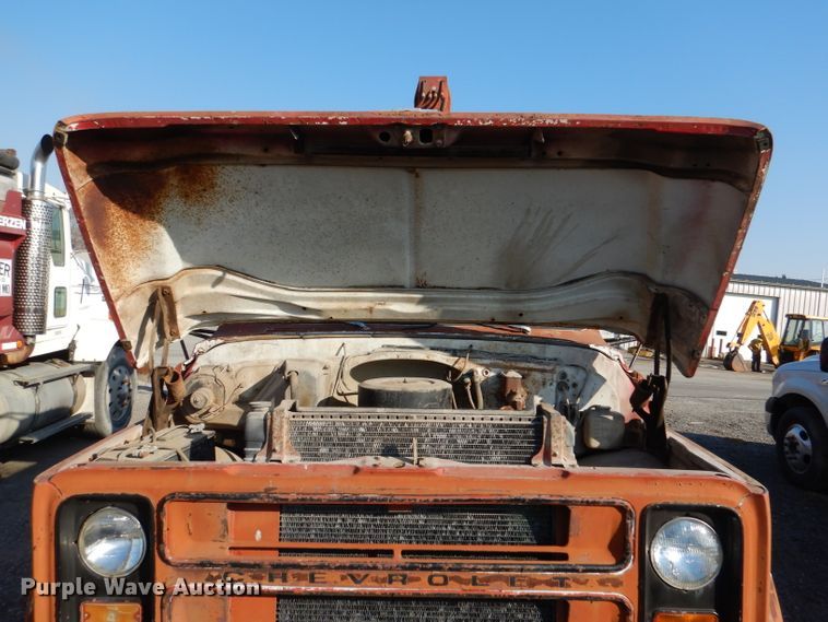 image for item DL4764 1972 Chevrolet C50  crane truck