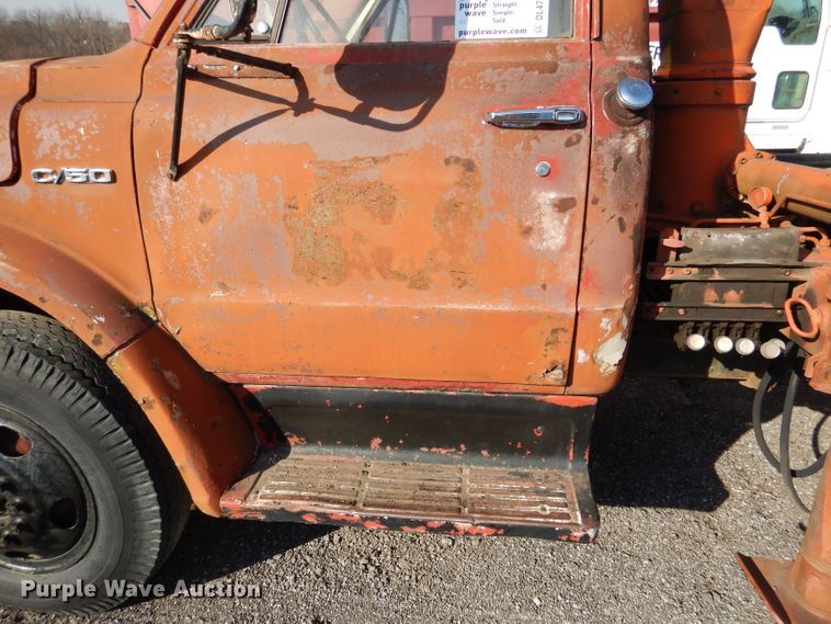 image for item DL4764 1972 Chevrolet C50  crane truck