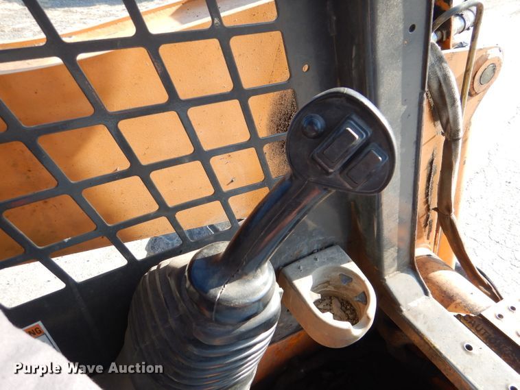 image for item DL4765 2010 Case 465  skid steer loader