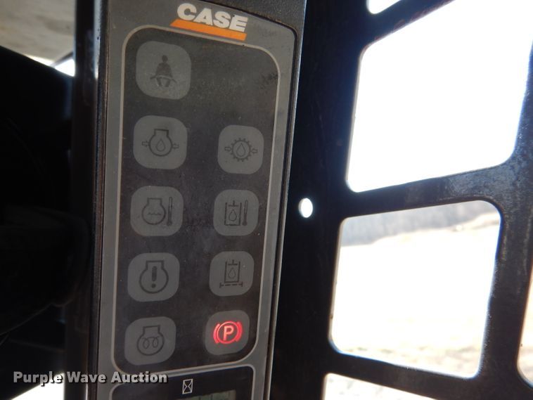 image for item DL4765 2010 Case 465  skid steer loader