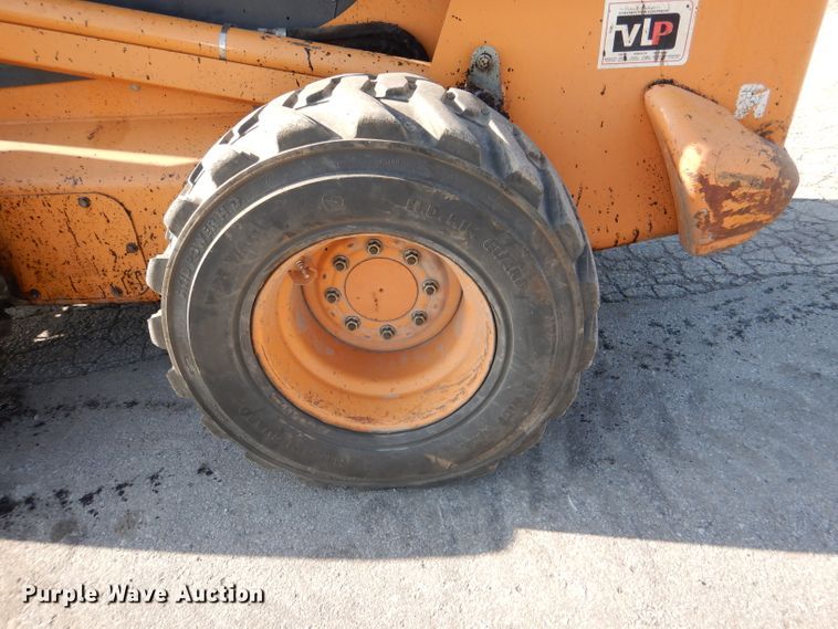 image for item DL4765 2010 Case 465  skid steer loader