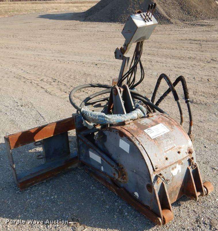 image for item DL4767 2006 Coneqtec AP450HD cold planer