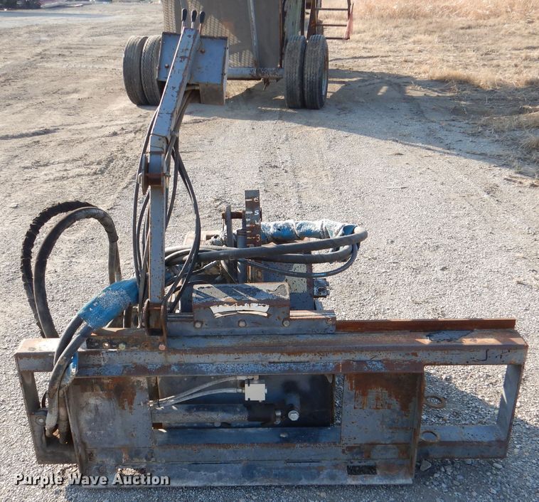 image for item DL4767 2006 Coneqtec AP450HD cold planer