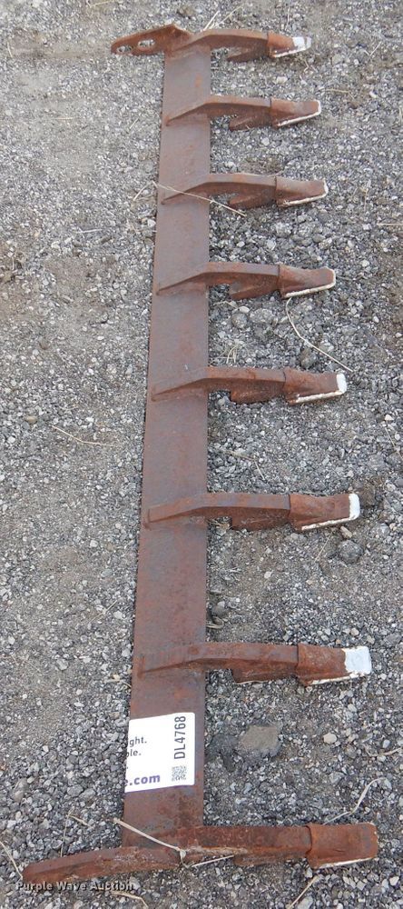 image for item DL4768 70"W tooth bar
