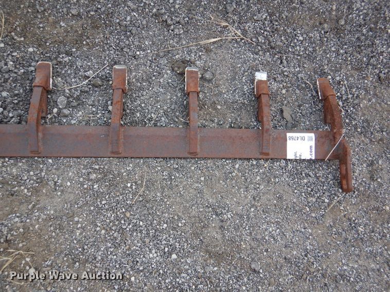 image for item DL4768 70"W tooth bar