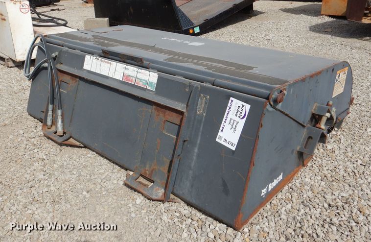image for item DL4787 2007 Bobcat 72 Sweeper skid steer broom