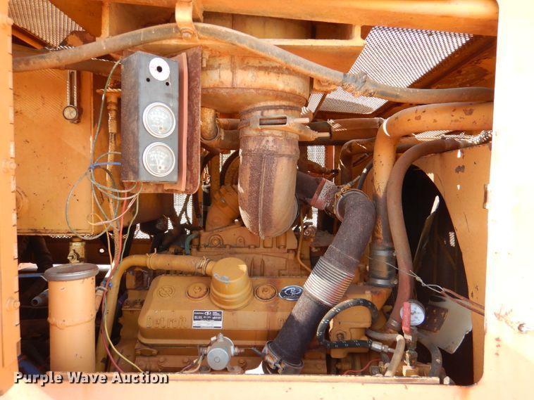 image for item DL4795 1993 Vermeer T850  trencher