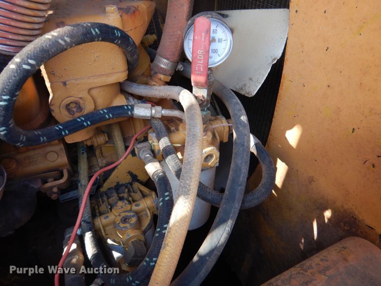 image for item DL4795 1993 Vermeer T850  trencher