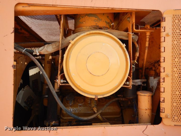 image for item DL4795 1993 Vermeer T850  trencher