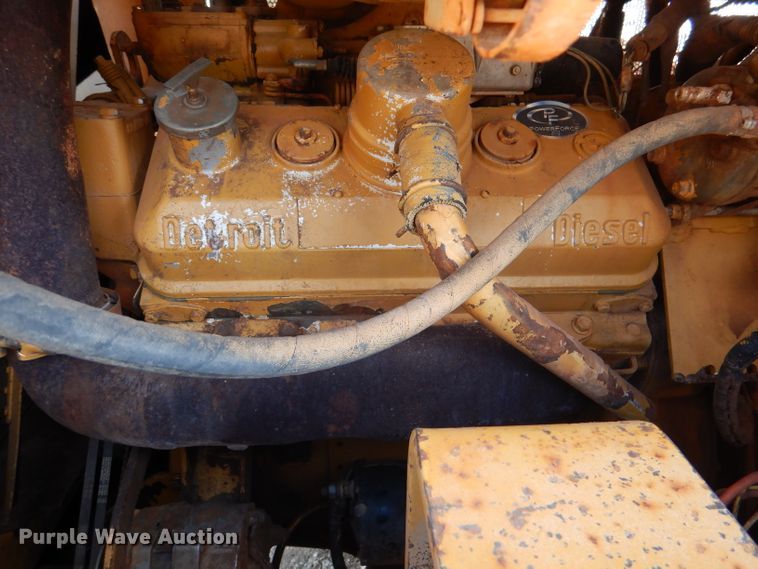 image for item DL4795 1993 Vermeer T850  trencher