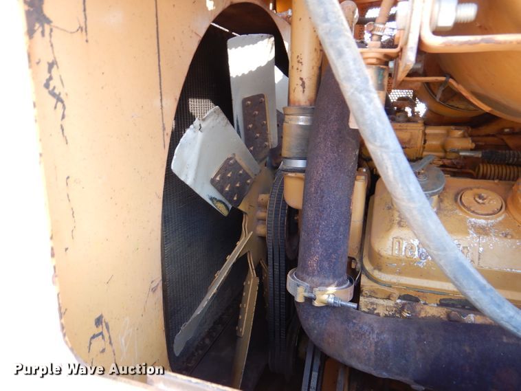 image for item DL4795 1993 Vermeer T850  trencher