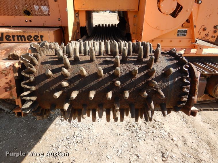 image for item DL4795 1993 Vermeer T850  trencher