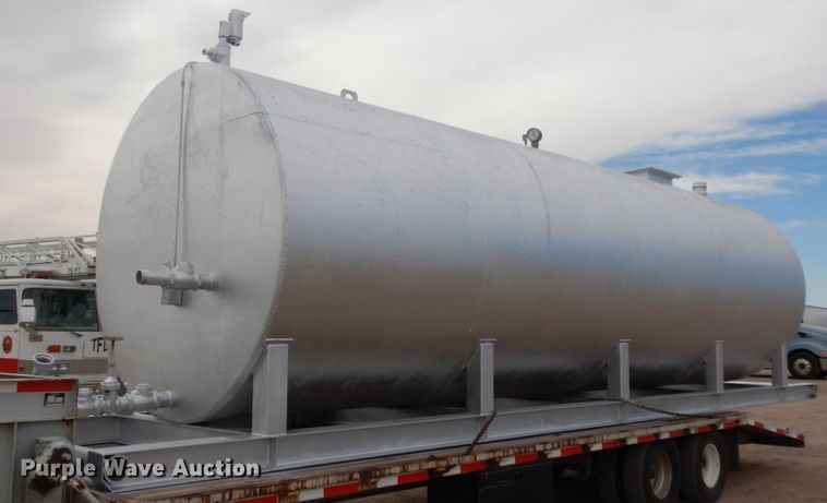 image for item DM2826 Fuel tank