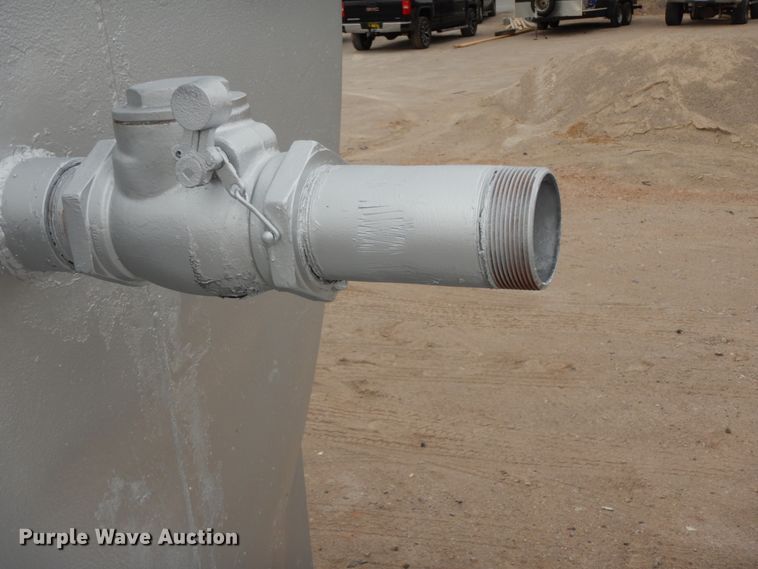 image for item DM2826 Fuel tank