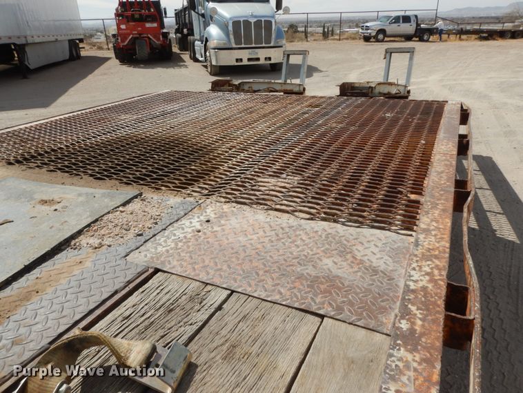 image for item DM2830 2005 Norris drop deck equipment trailer