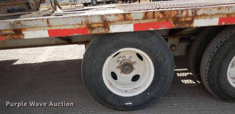 image for item DM2830 2005 Norris drop deck equipment trailer