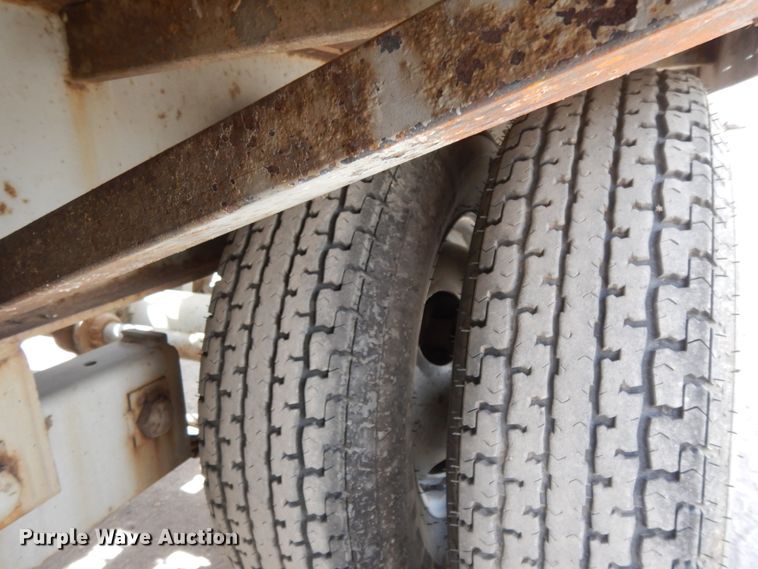 image for item DM2830 2005 Norris drop deck equipment trailer