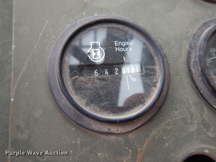 image for item DM2832 1991 SkyTrak 6000M  telehandler