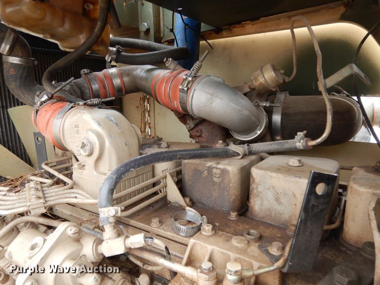 image for item DM2832 1991 SkyTrak 6000M  telehandler