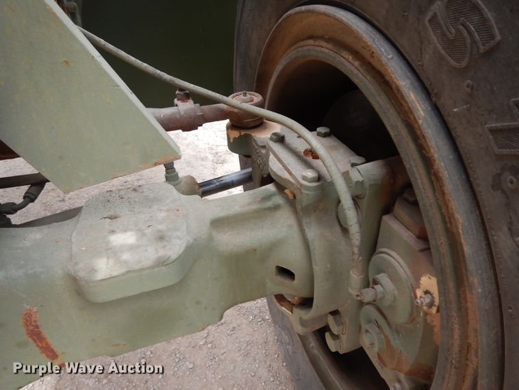 image for item DM2832 1991 SkyTrak 6000M  telehandler