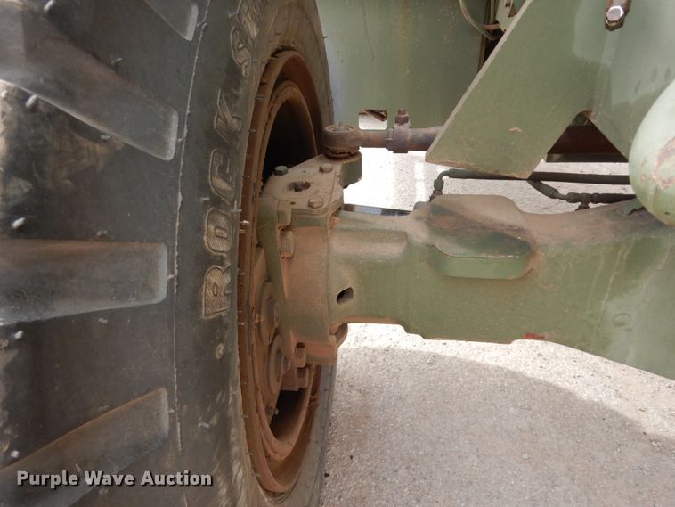 image for item DM2832 1991 SkyTrak 6000M  telehandler