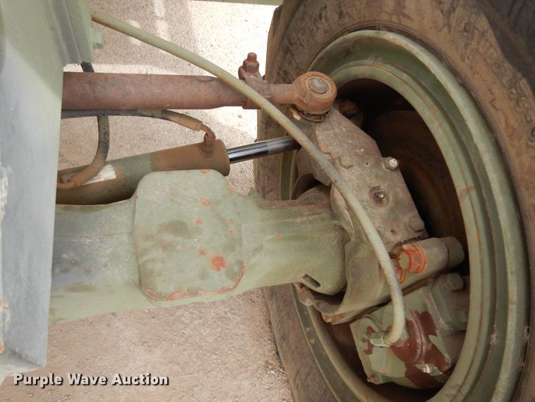 image for item DM2832 1991 SkyTrak 6000M  telehandler