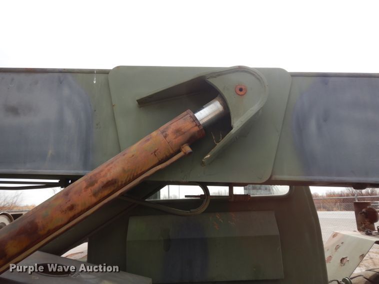 image for item DM2832 1991 SkyTrak 6000M  telehandler