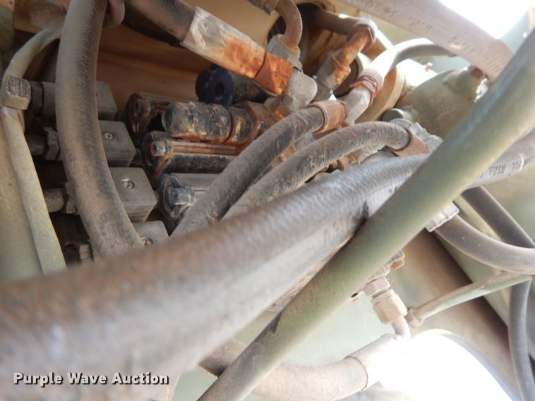 image for item DM2832 1991 SkyTrak 6000M  telehandler