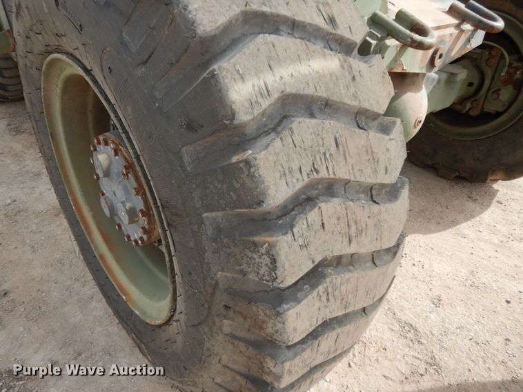 image for item DM2832 1991 SkyTrak 6000M  telehandler