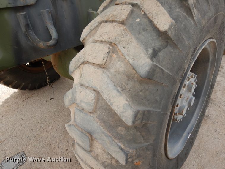 image for item DM2832 1991 SkyTrak 6000M  telehandler