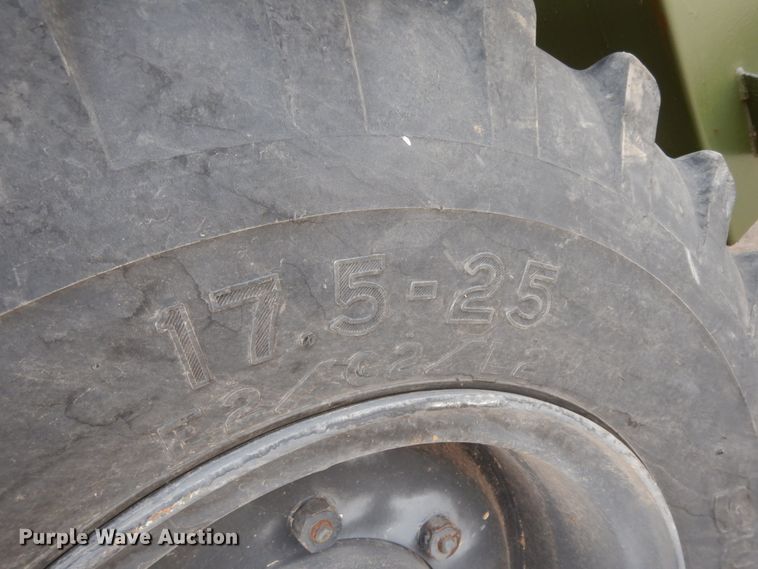 image for item DM2832 1991 SkyTrak 6000M  telehandler