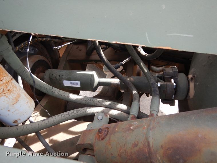 image for item DM2832 1991 SkyTrak 6000M  telehandler