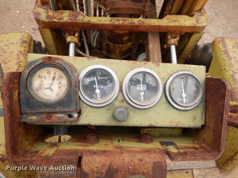 image for item DM2833 Clark IT60  forklift