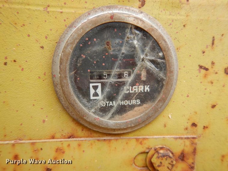 image for item DM2833 Clark IT60  forklift